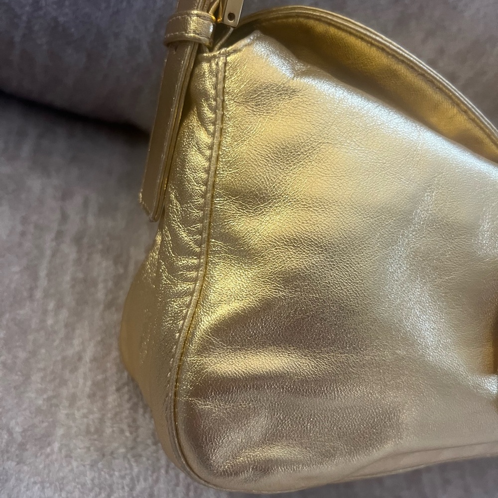Fendi Gold Baguette - Picture 8 of 8